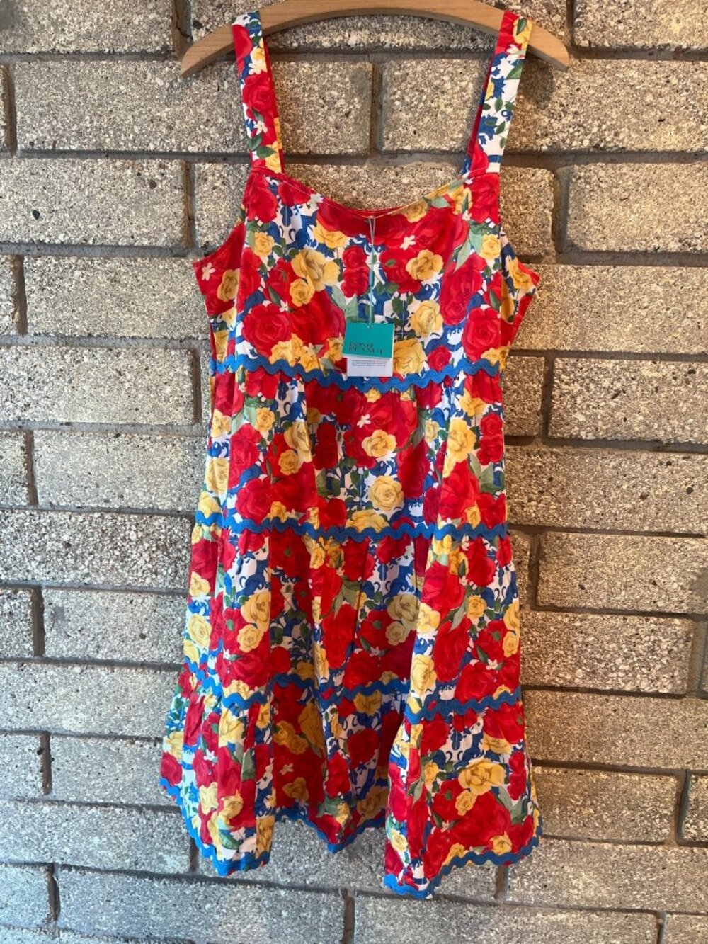 Posh Peanut Womans Floral Dress With Pockets Bright Red & Yellow Roses Lightweig
